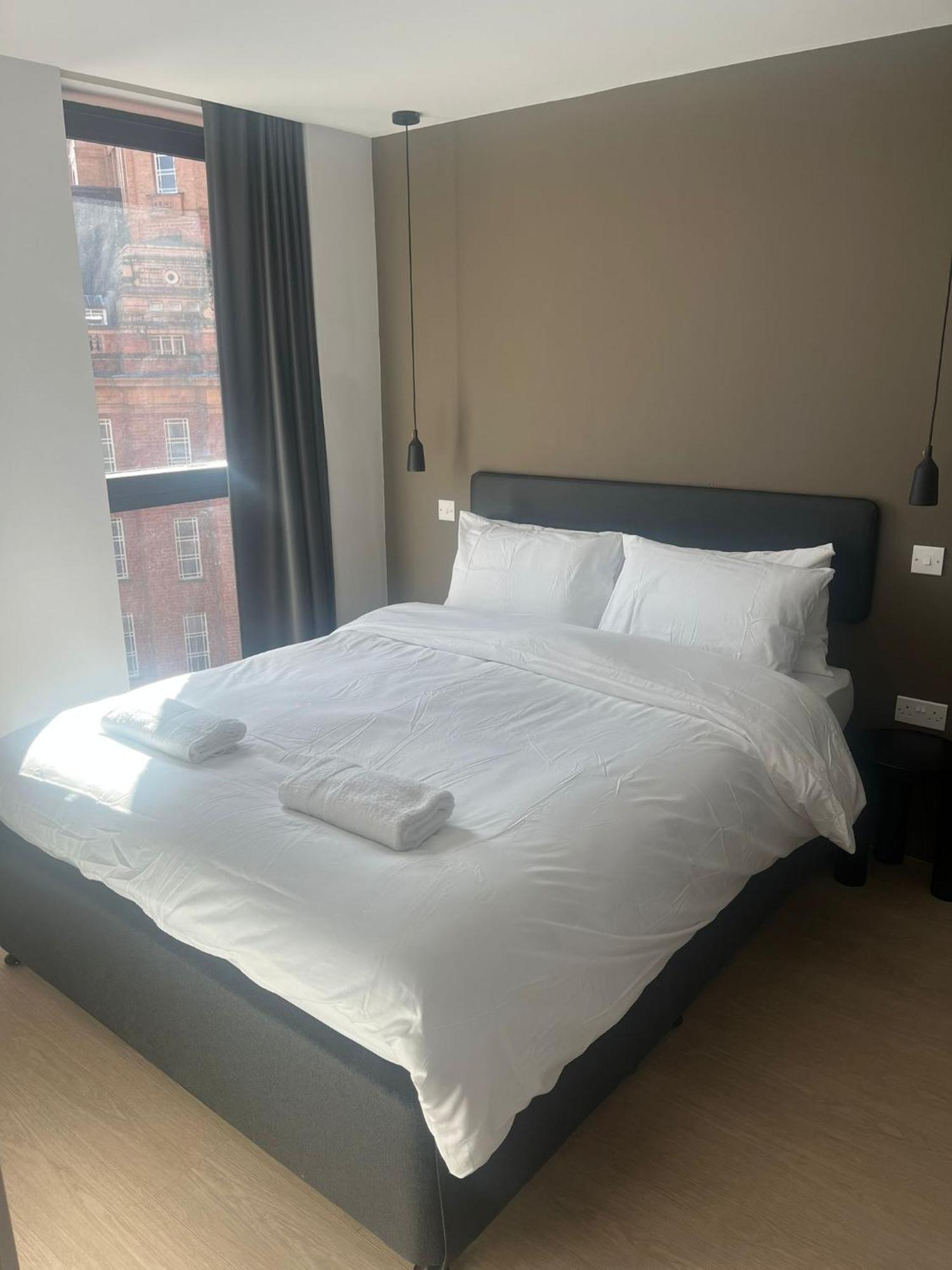 Luxury 2 Bedroom Apartment Манчестер Экстерьер фото